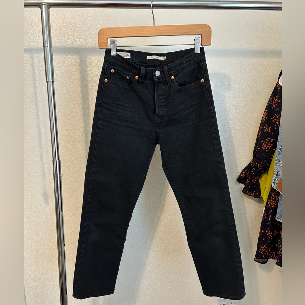 Levi’s wedgie straight jeans